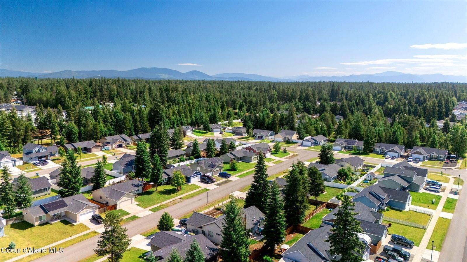 5802 West Joss Ln, Spirit Lake, ID 83869