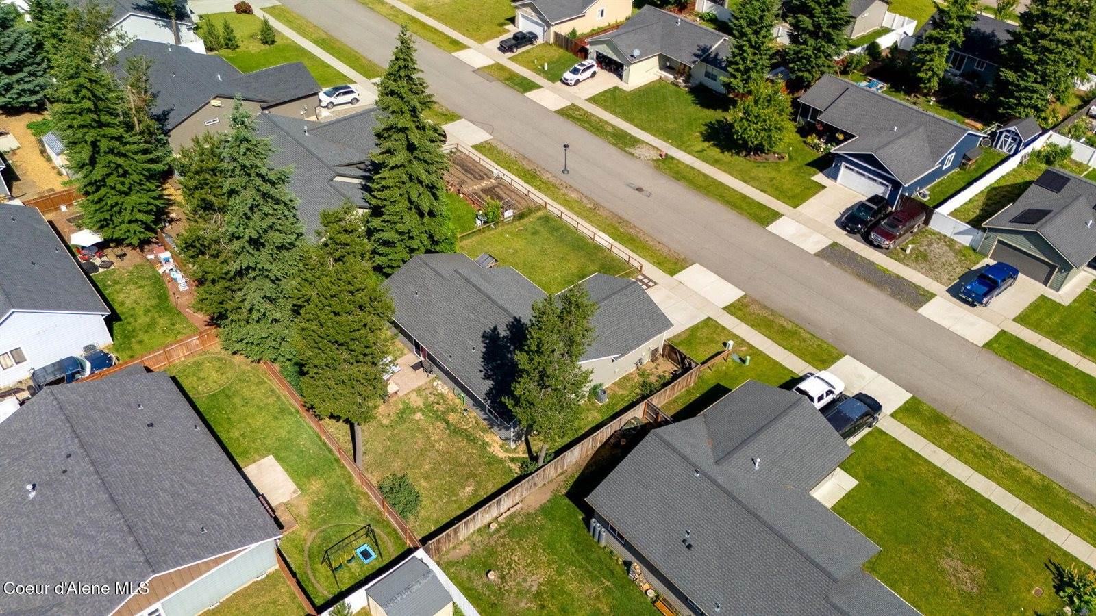 5802 West Joss Ln, Spirit Lake, ID 83869