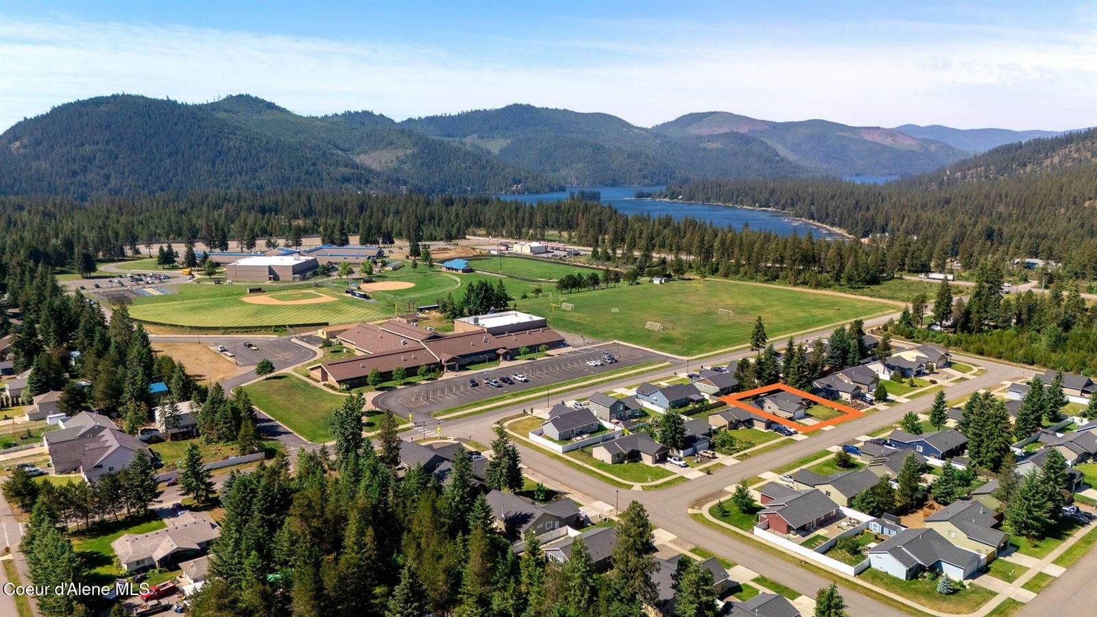 5802 West Joss Ln, Spirit Lake, ID 83869