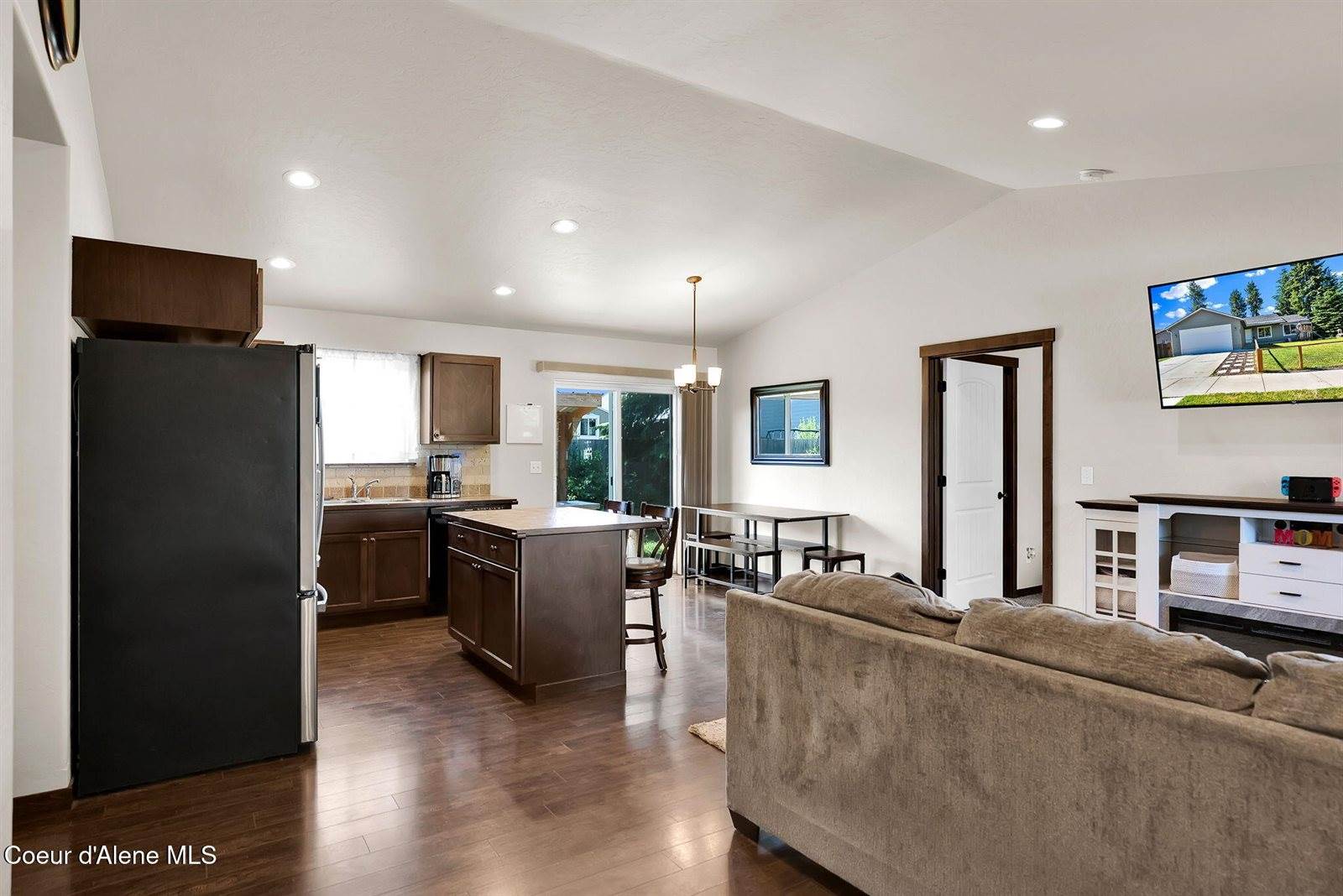 5802 West Joss Ln, Spirit Lake, ID 83869
