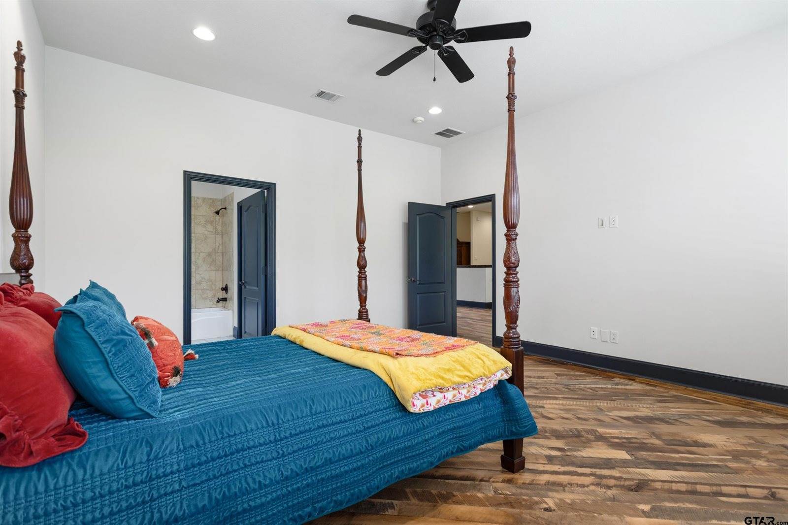 822 Estrella Del Mar, Tyler, TX 75703