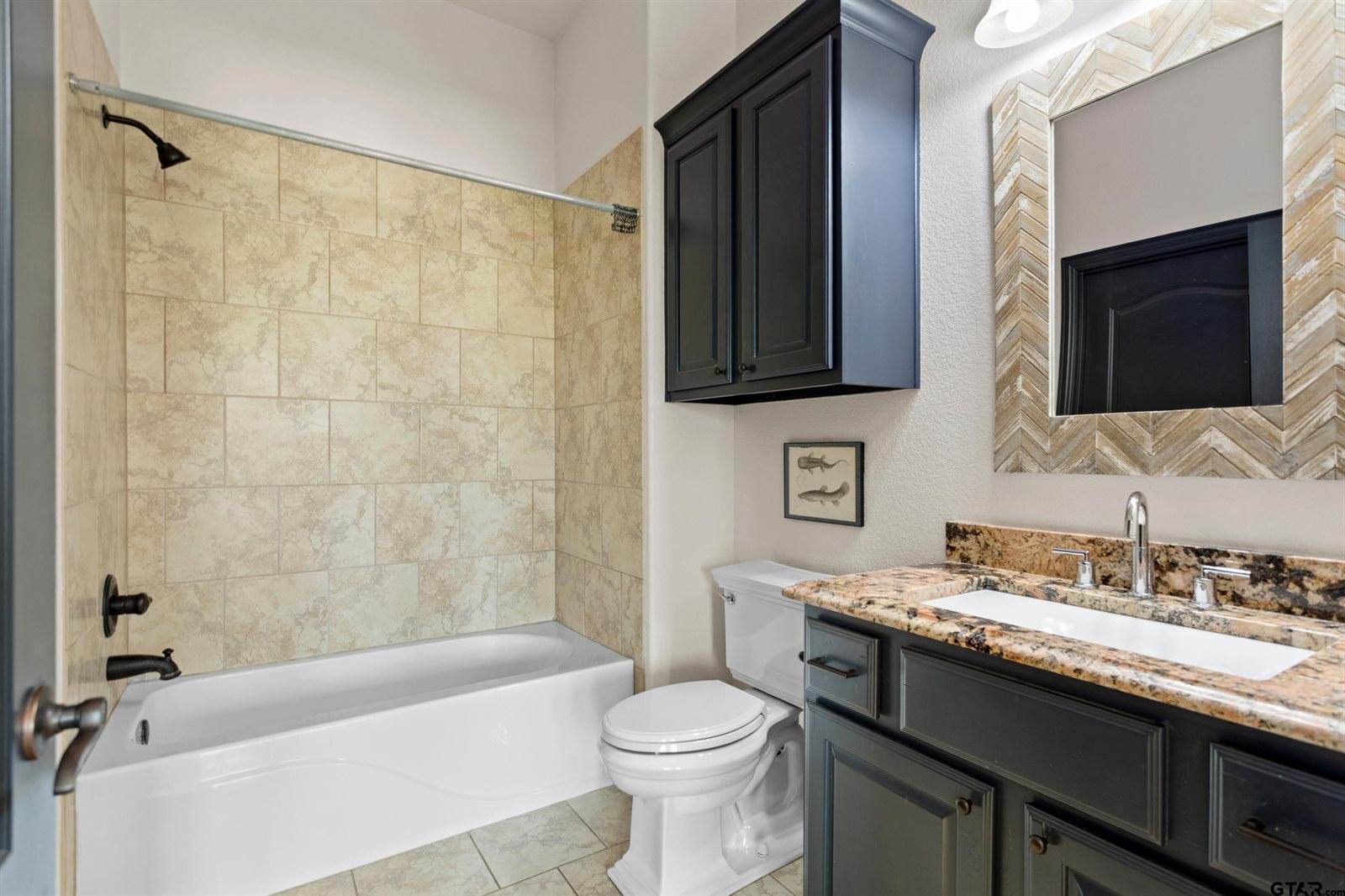 822 Estrella Del Mar, Tyler, TX 75703