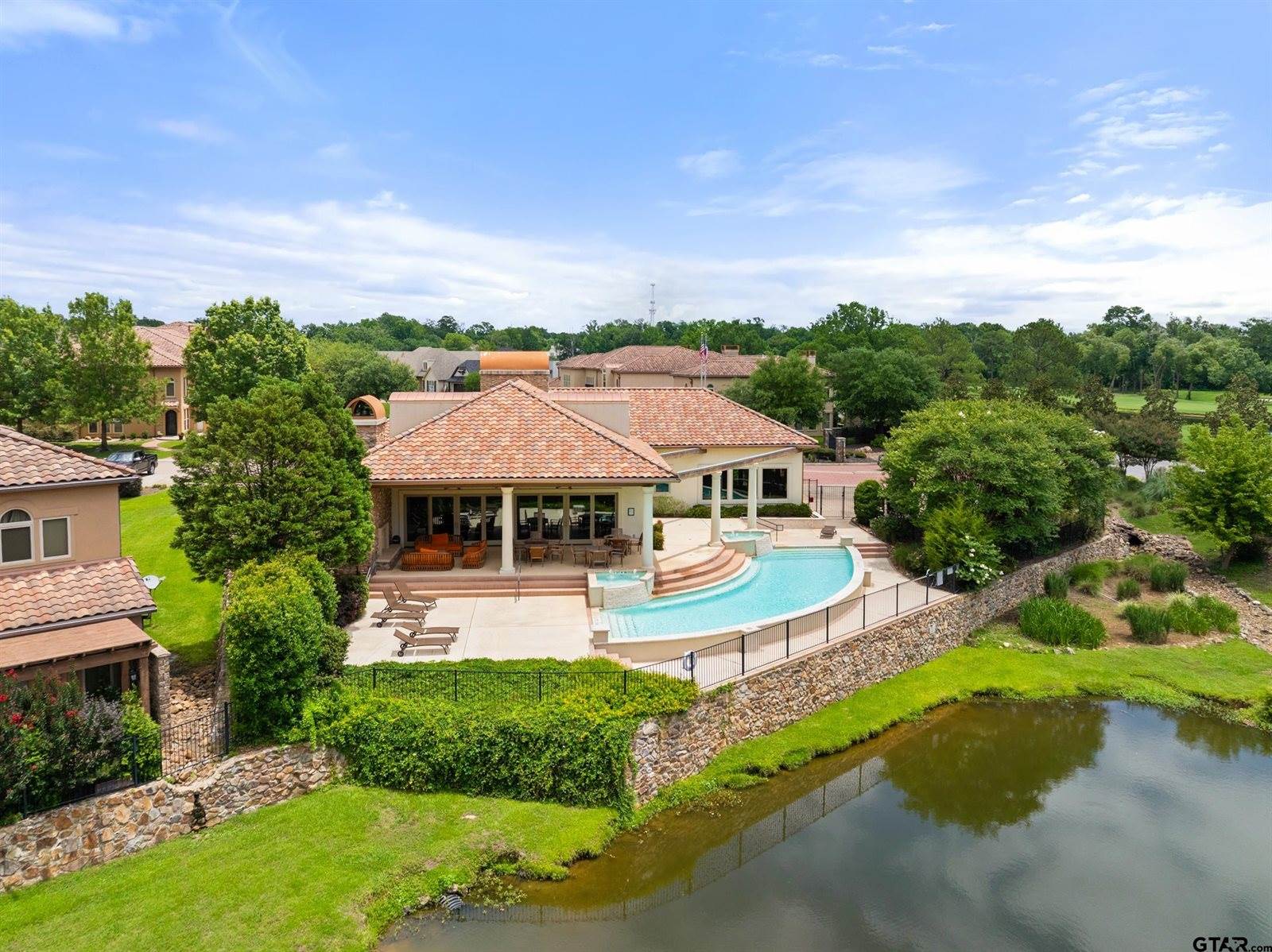 822 Estrella Del Mar, Tyler, TX 75703