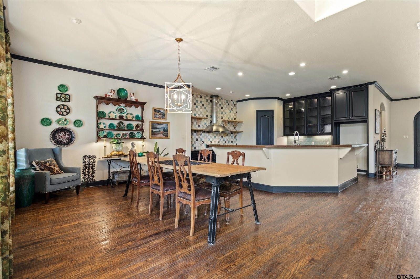822 Estrella Del Mar, Tyler, TX 75703