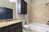 822 Estrella Del Mar, Tyler, TX 75703