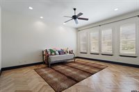 822 Estrella Del Mar, Tyler, TX 75703