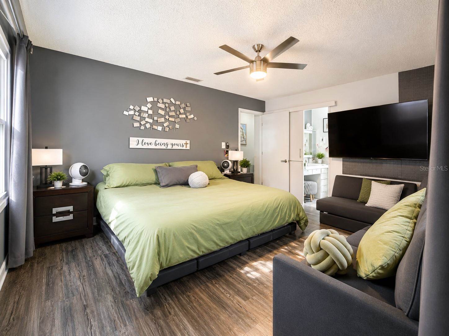 1050 Blackwood Street, Altamonte Springs, FL 32701