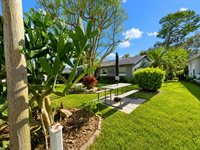1050 Blackwood Street, Altamonte Springs, FL 32701