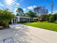 1050 Blackwood Street, Altamonte Springs, FL 32701
