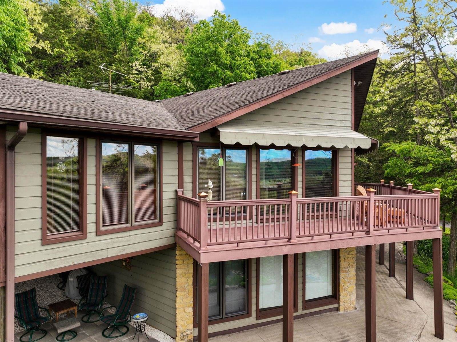 6460 Cooke, Mazomanie, WI 53560