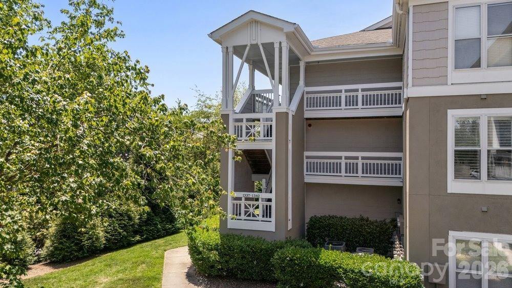 1338 Torrence Circle, Davidson, NC 28036