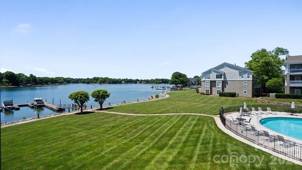1338 Torrence Circle, Davidson, NC 28036