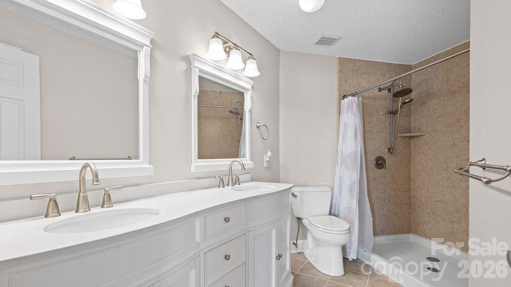 1338 Torrence Circle, Davidson, NC 28036