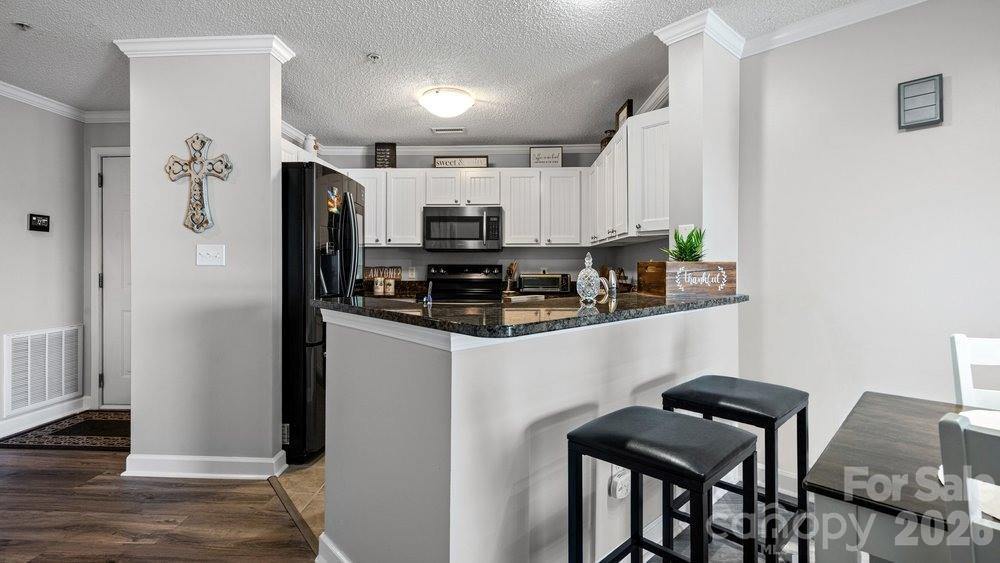 1338 Torrence Circle, Davidson, NC 28036