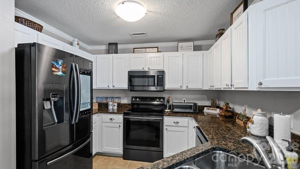 1338 Torrence Circle, Davidson, NC 28036