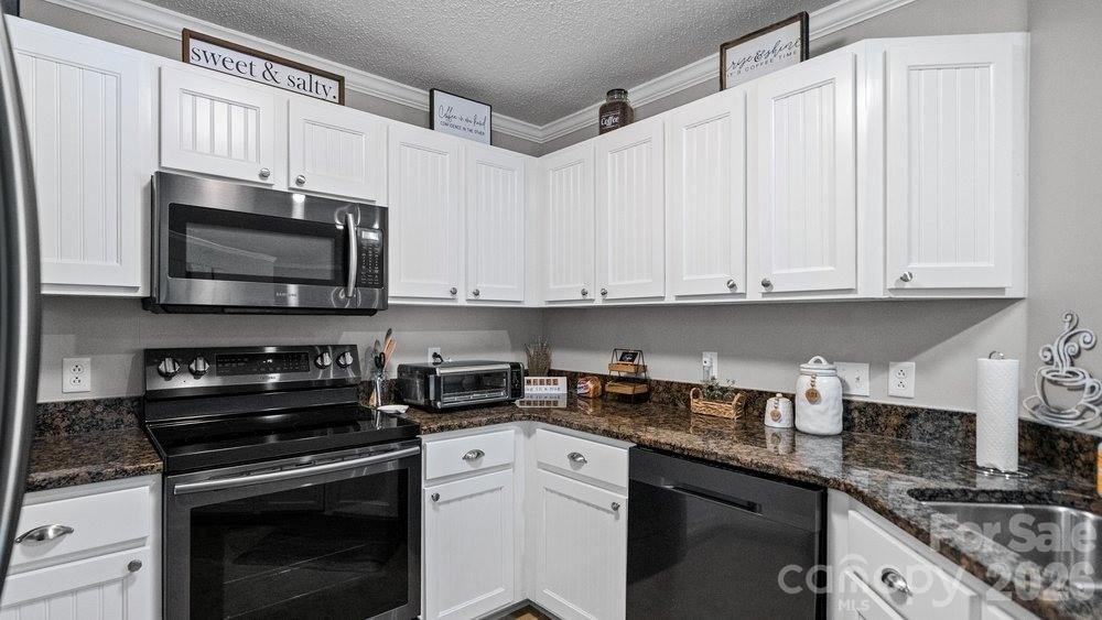 1338 Torrence Circle, Davidson, NC 28036