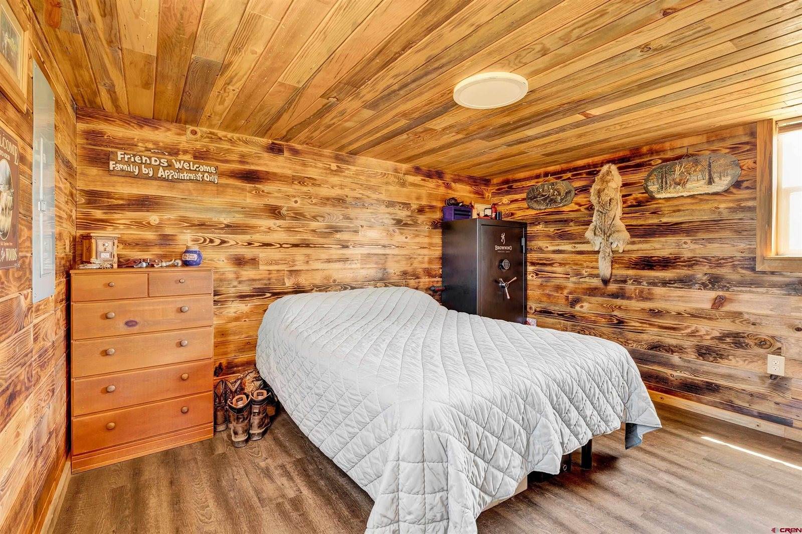 1748 Dave Wood Road, Montrose, CO 81403