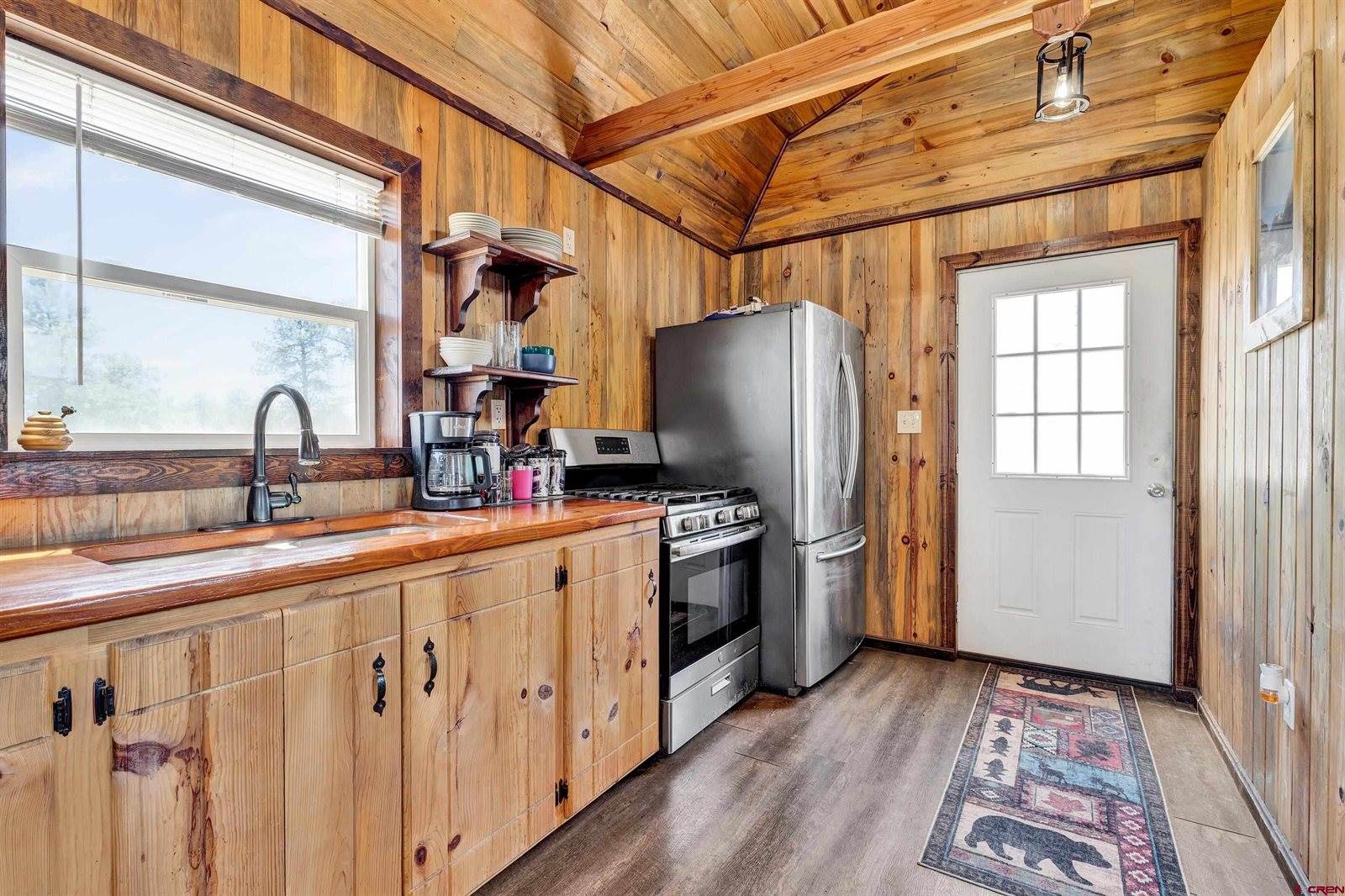 1748 Dave Wood Road, Montrose, CO 81403