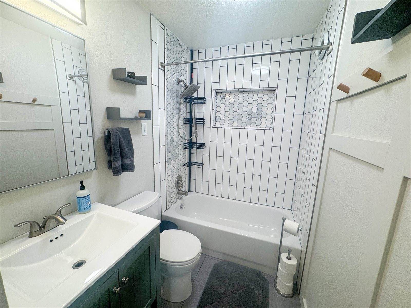 314 Juneau Avenue, Fairbanks, AK 99701