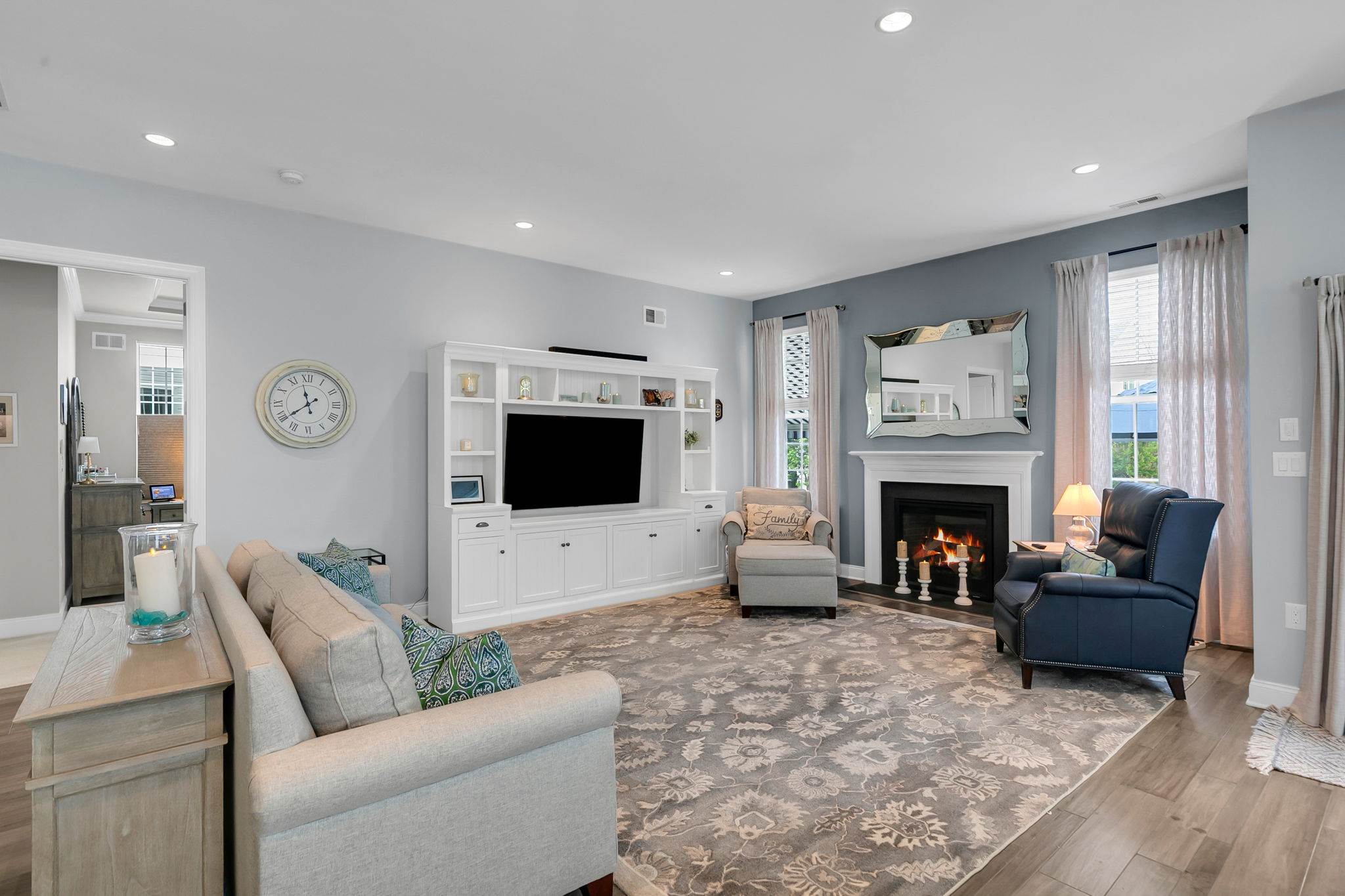 25 Northcrest Dr, Tinton Falls, NJ 07724