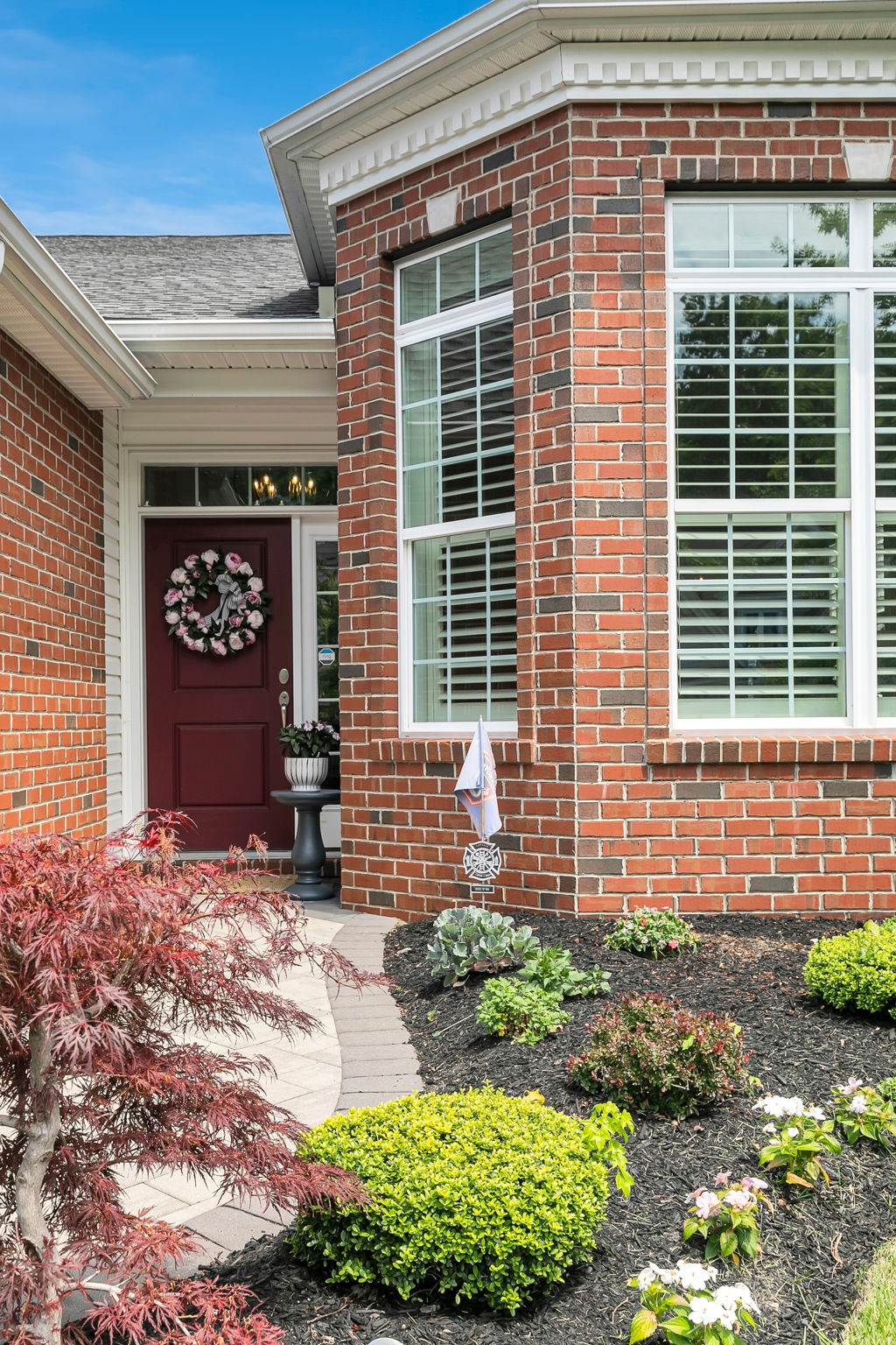 25 Northcrest Dr, Tinton Falls, NJ 07724