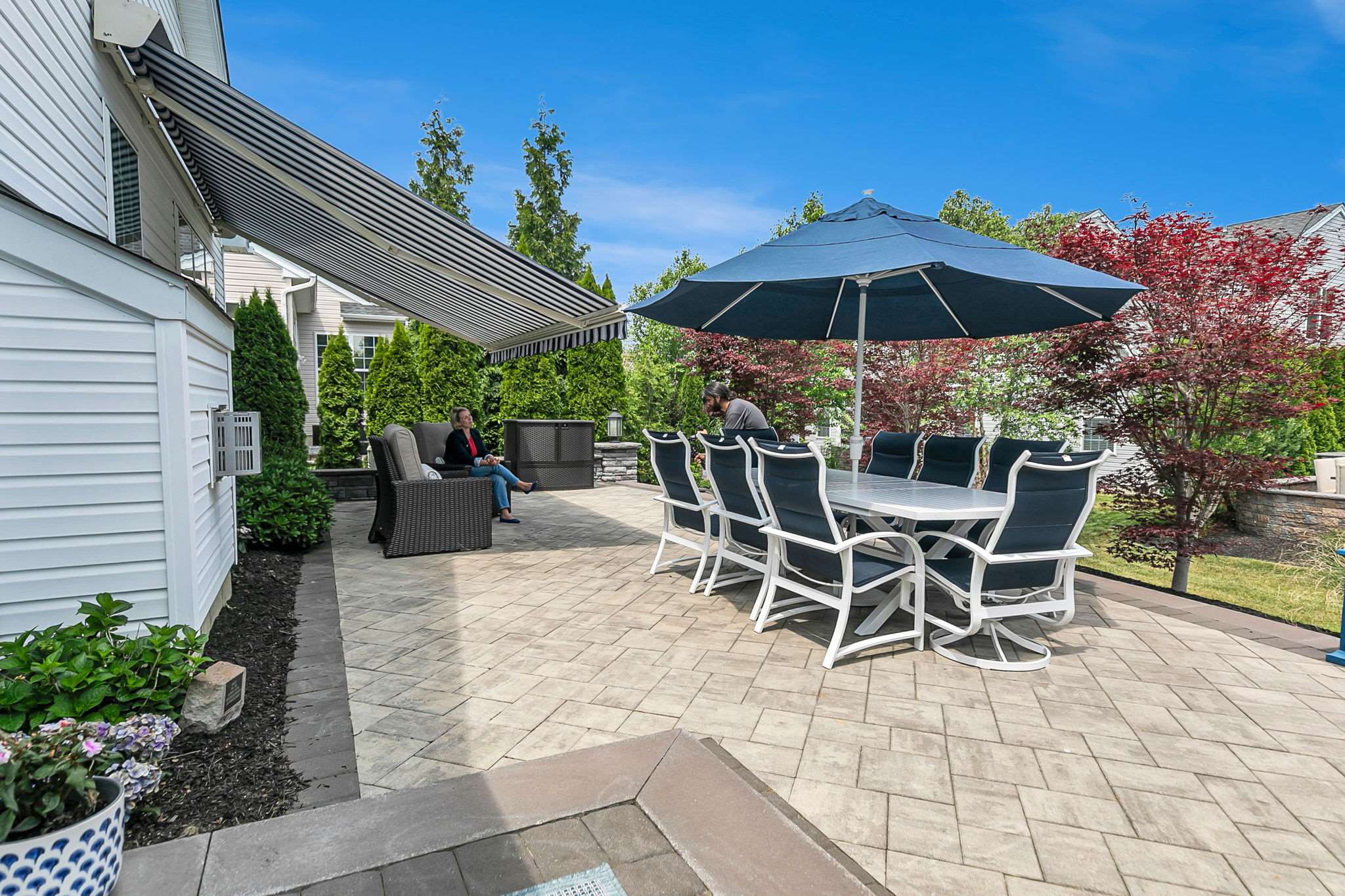 25 Northcrest Dr, Tinton Falls, NJ 07724