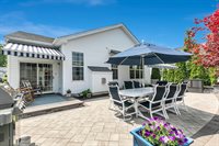 25 Northcrest Dr, Tinton Falls, NJ 07724
