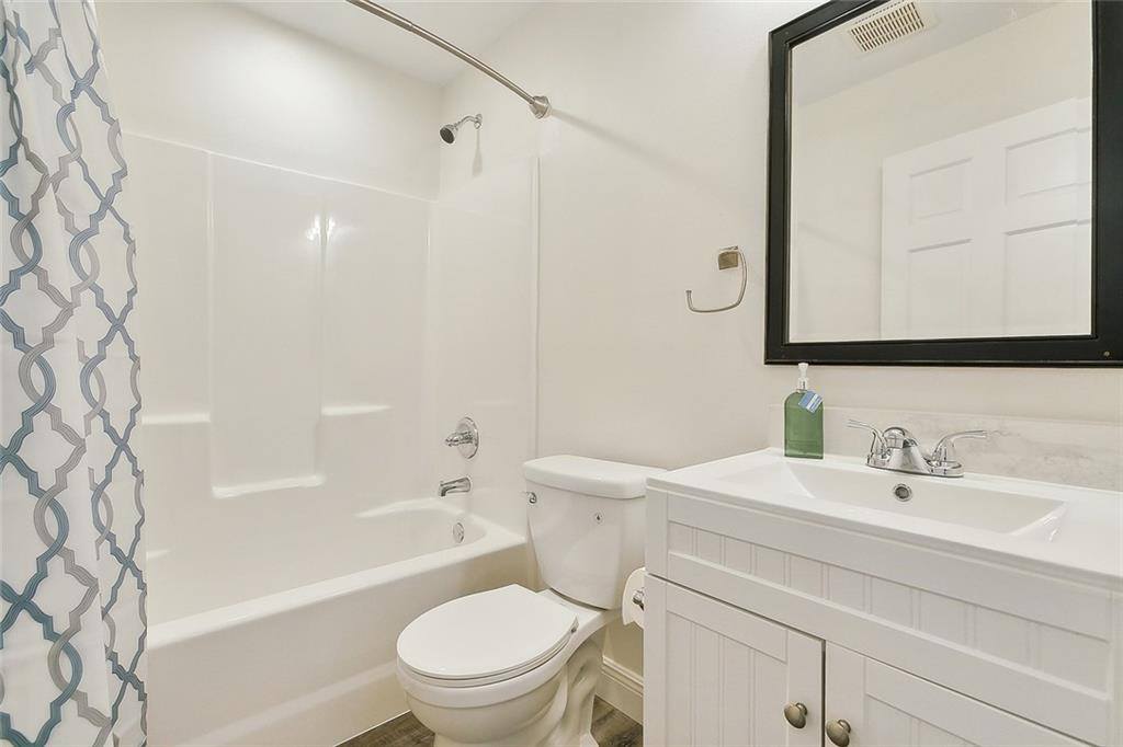 3832 Bauvais Street, Metairie, LA 70001