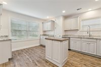 3832 Bauvais Street, Metairie, LA 70001