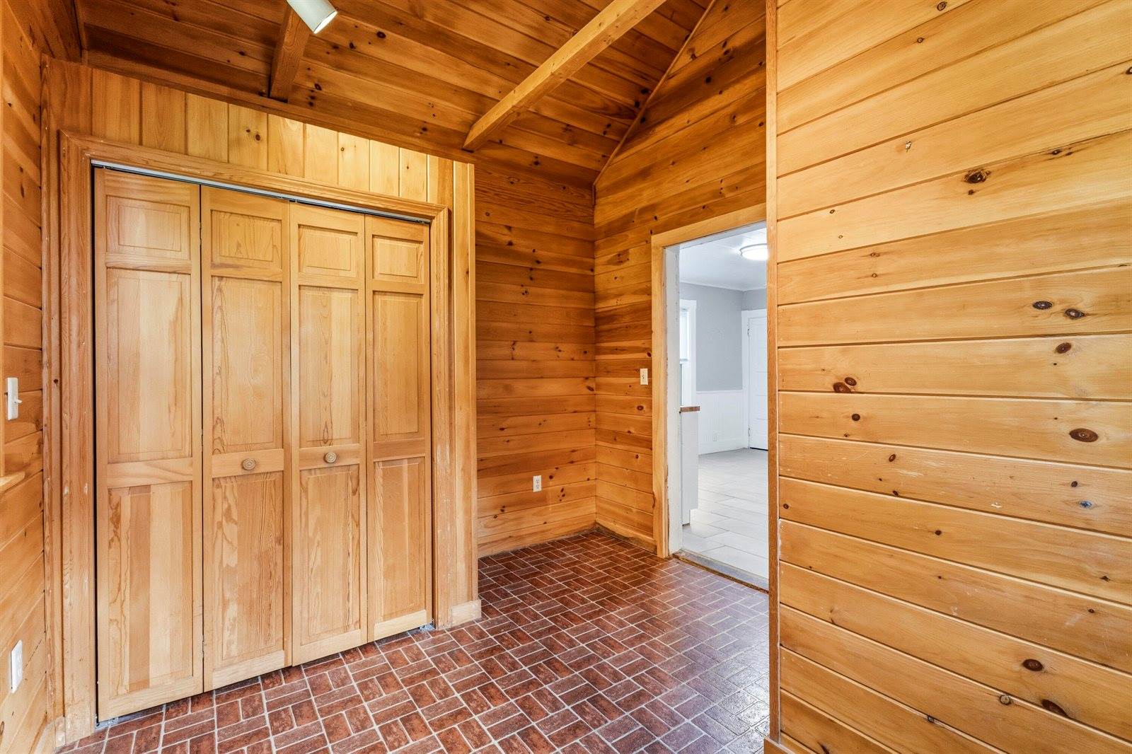 80 Pearl Street, Bangor, ME 04401