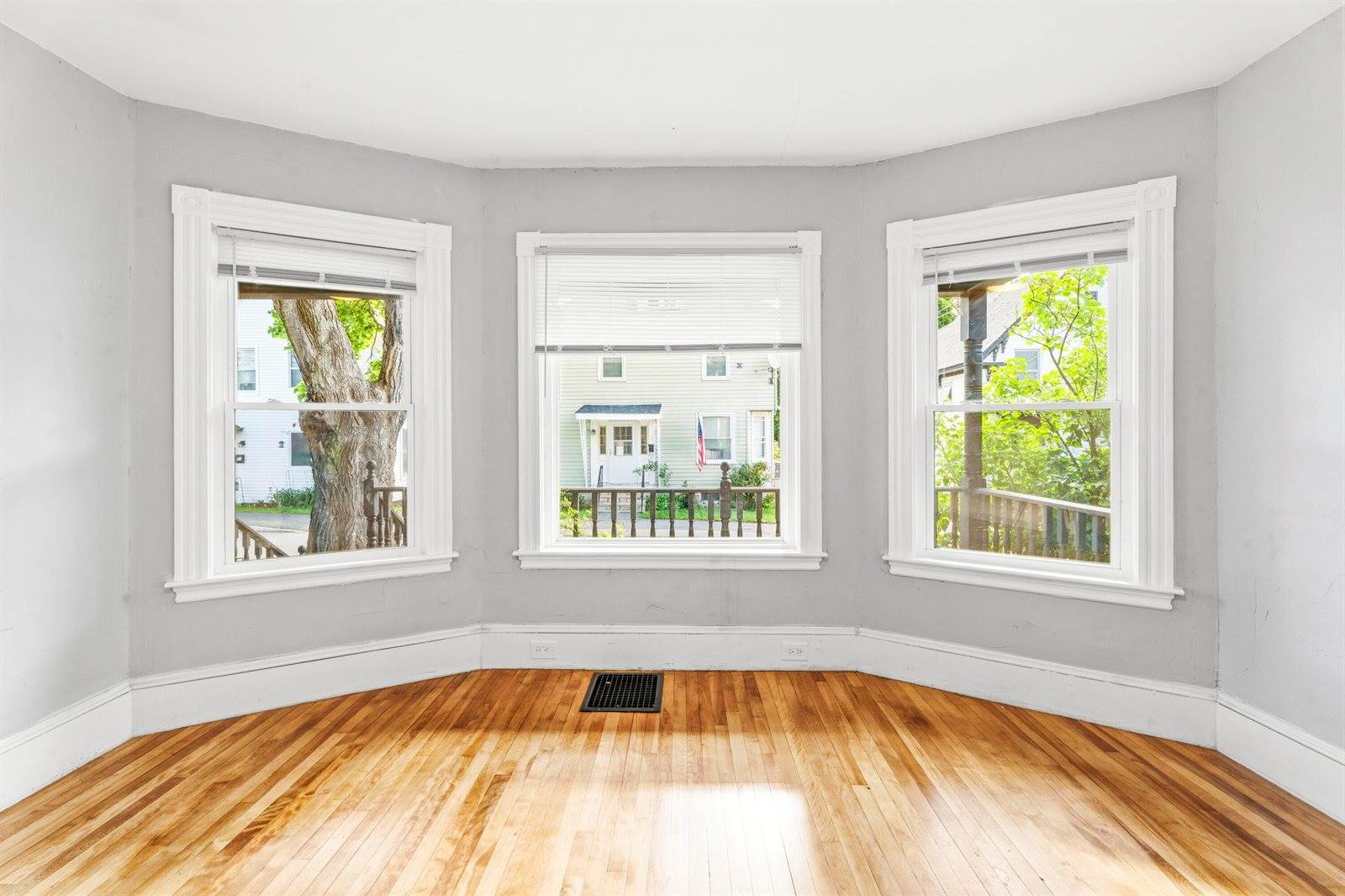 80 Pearl Street, Bangor, ME 04401