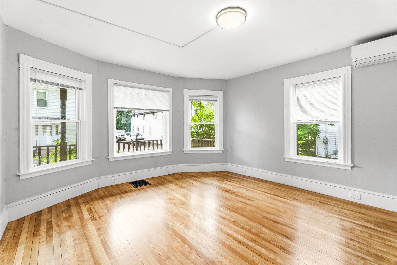80 Pearl Street, Bangor, ME 04401
