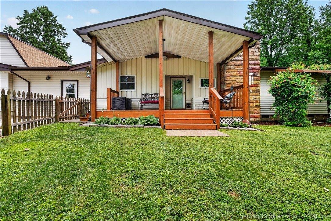 2460 North Highway 11 SE, Elizabeth, IN 47117