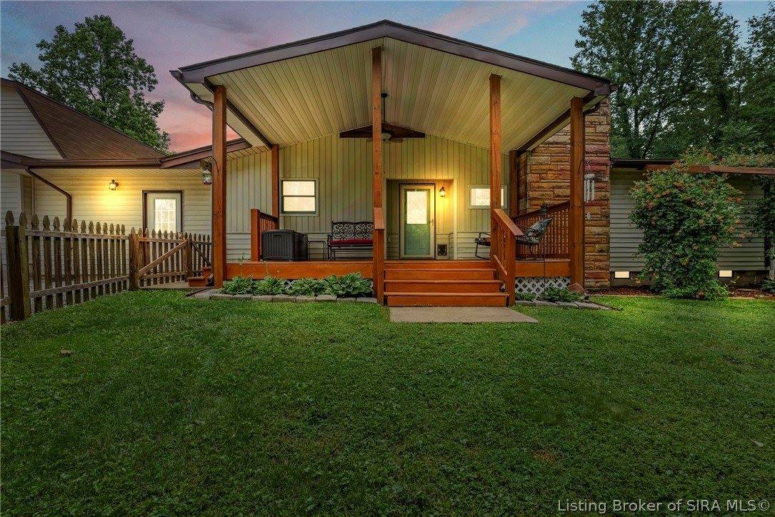 2460 North Highway 11 SE, Elizabeth, IN 47117
