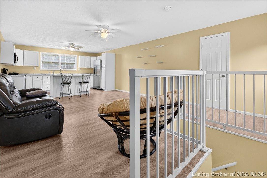2460 North Highway 11 SE, Elizabeth, IN 47117