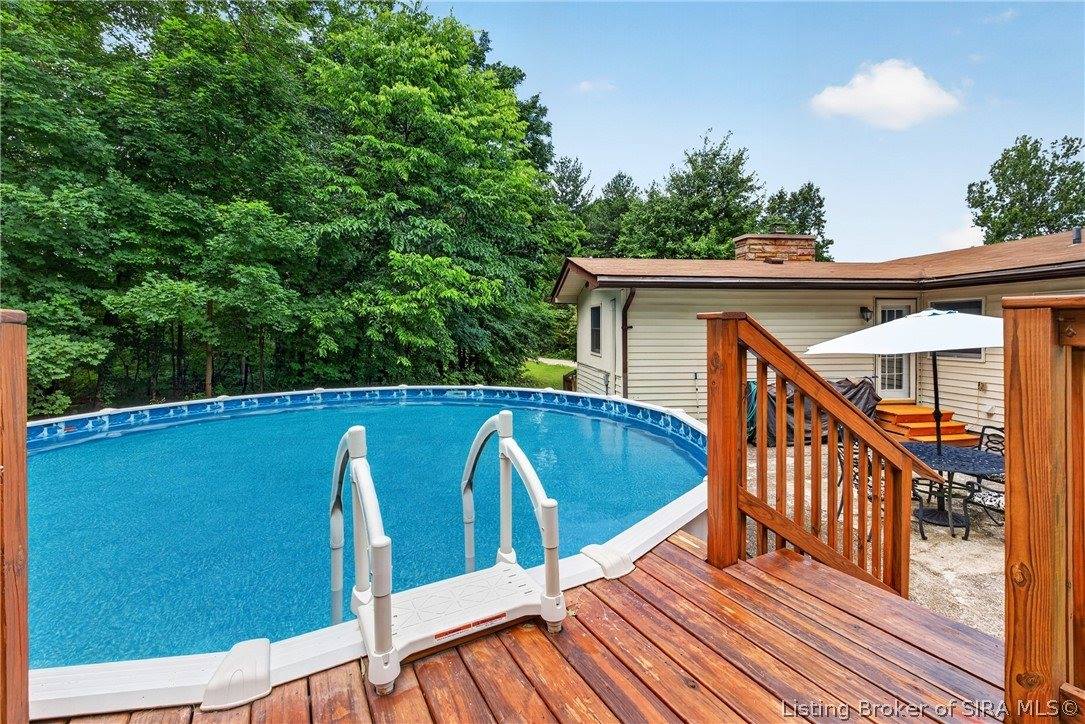 2460 North Highway 11 SE, Elizabeth, IN 47117