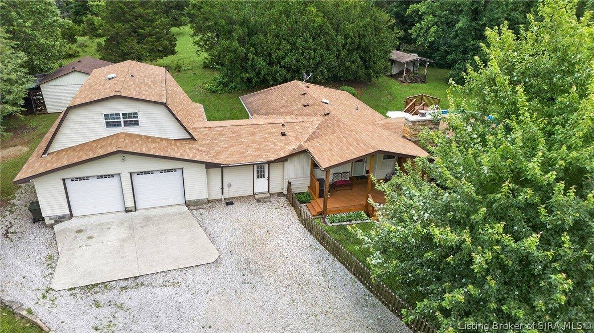 2460 North Highway 11 SE, Elizabeth, IN 47117