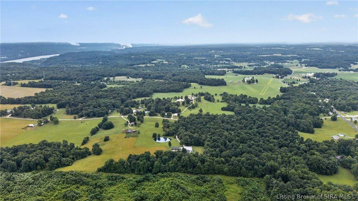 2460 North Highway 11 SE, Elizabeth, IN 47117