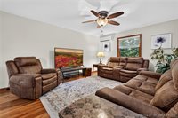2460 North Highway 11 SE, Elizabeth, IN 47117