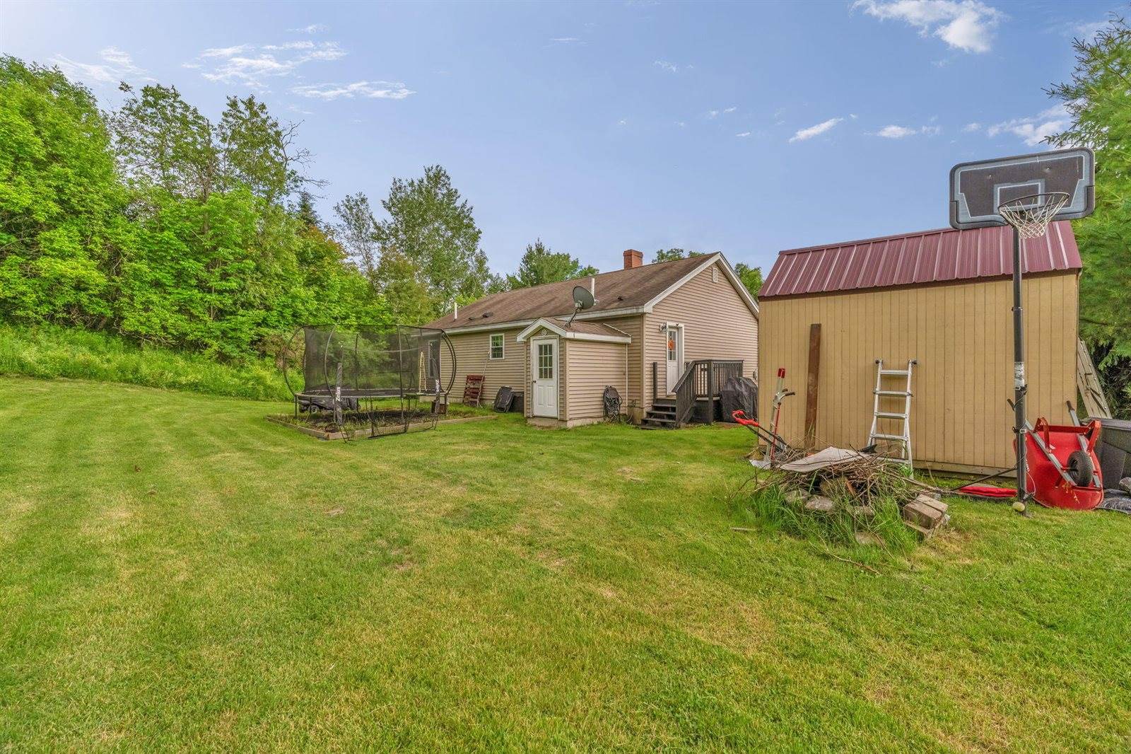 52 Mill Street, Brewer, ME 04412