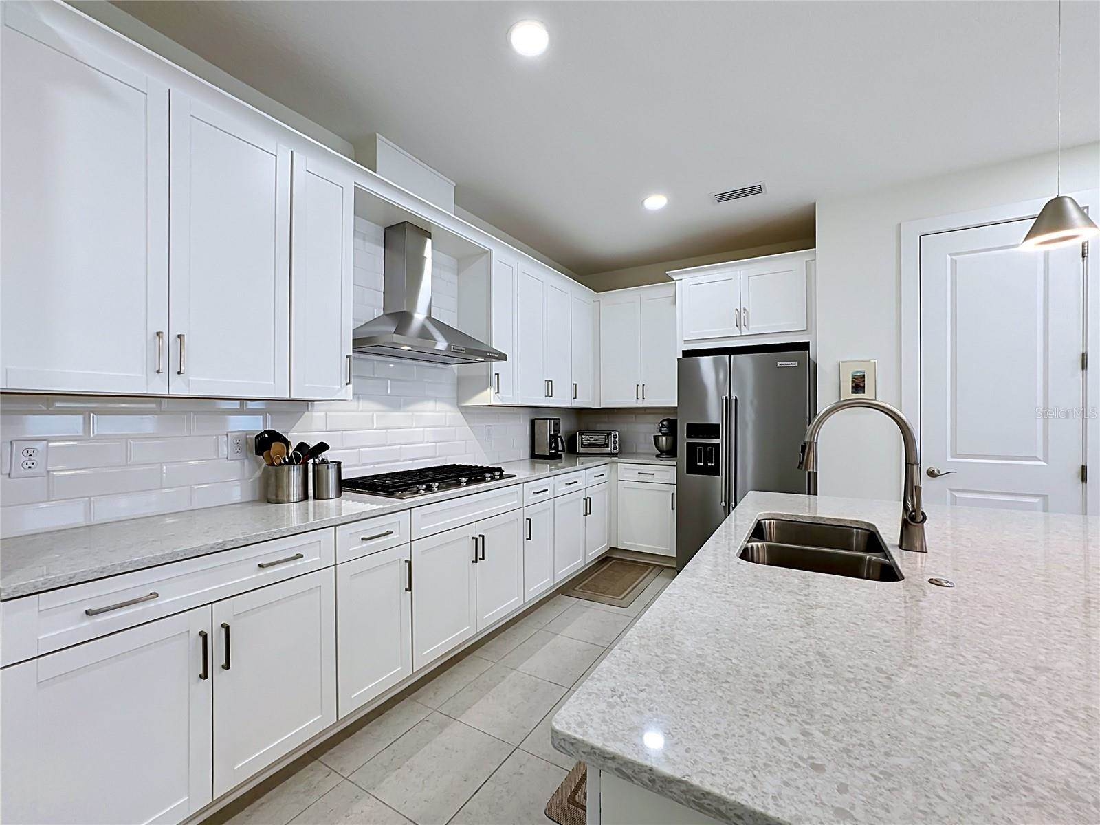 18604 Dayspring Place, Venice, FL 34293