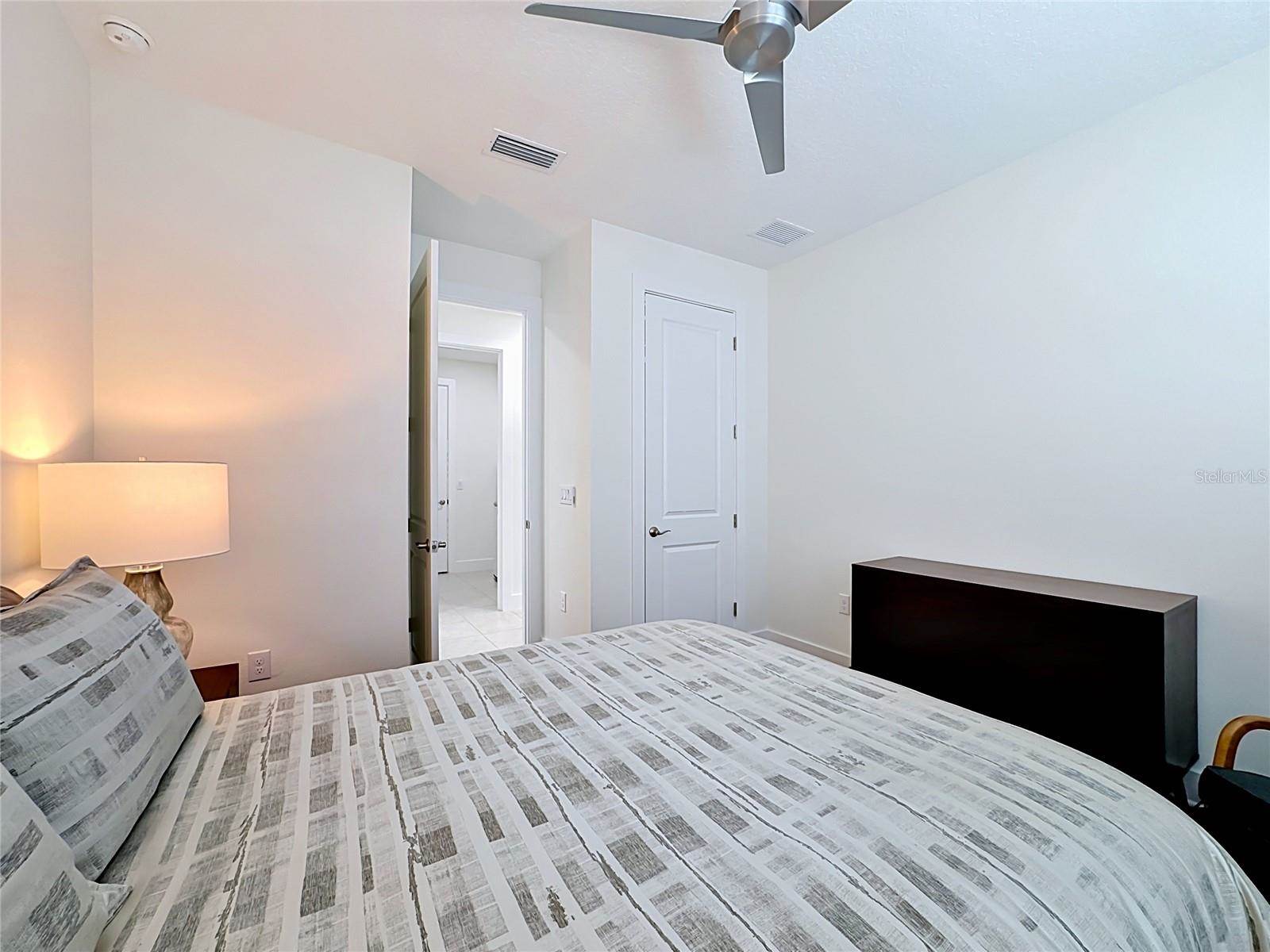18604 Dayspring Place, Venice, FL 34293