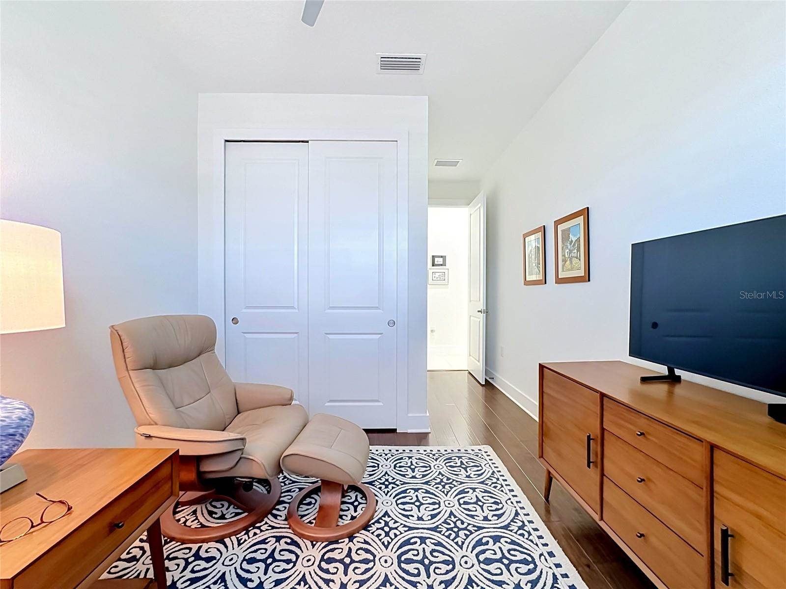 18604 Dayspring Place, Venice, FL 34293