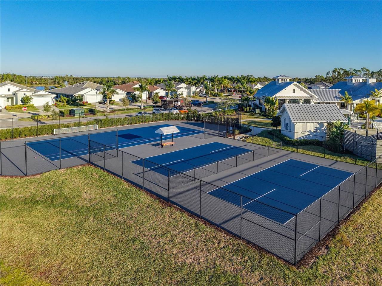 18604 Dayspring Place, Venice, FL 34293