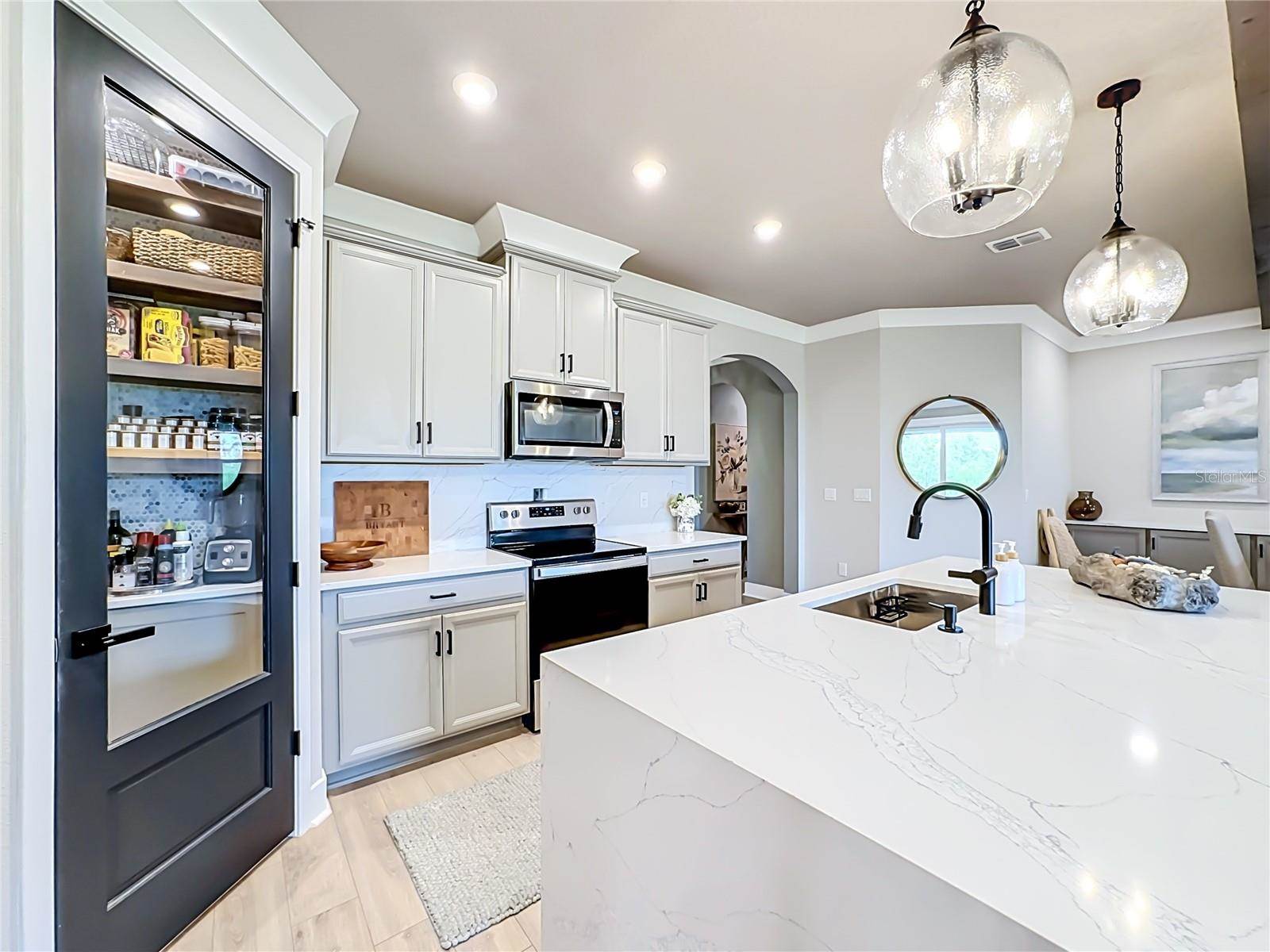 18105 Grand Prosperity Drive, Venice, FL 34293