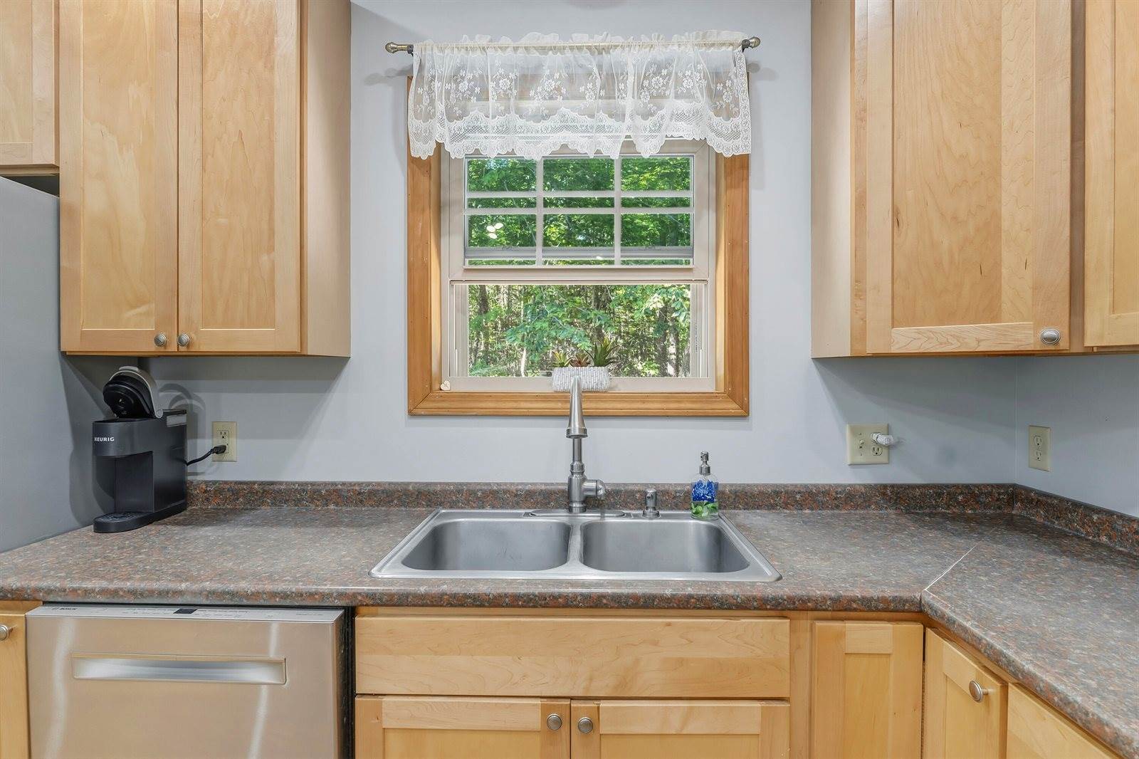 32 Fieldstone Drive, West Gardiner, ME 04345