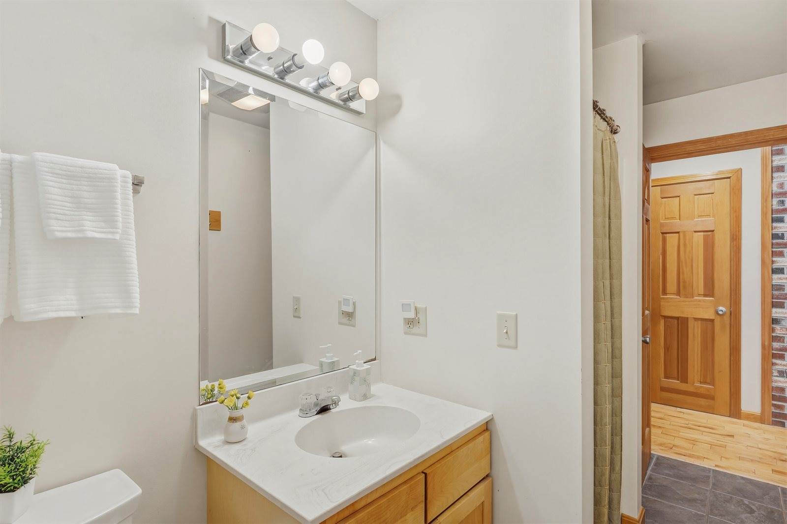 32 Fieldstone Drive, West Gardiner, ME 04345