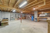 32 Fieldstone Drive, West Gardiner, ME 04345