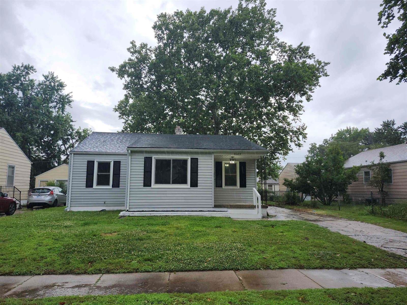 2109 South Ellis St, Wichita, KS 67211