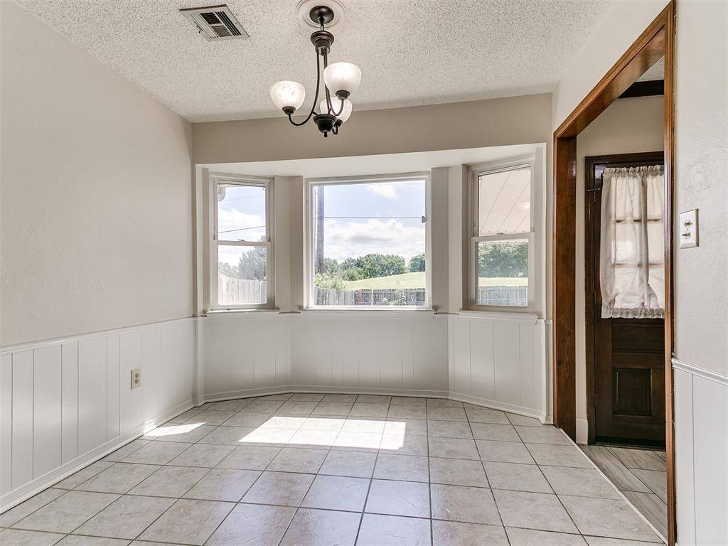 805 Madeline Drive, Shawnee, OK 74801